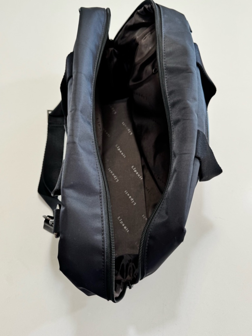 Lipault Computer Laptop Luggage Carry-On Bag Strap Crossbody (16x11x5.5) - Picture 3 of 11